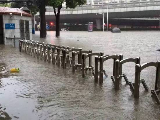 武汉暴雨